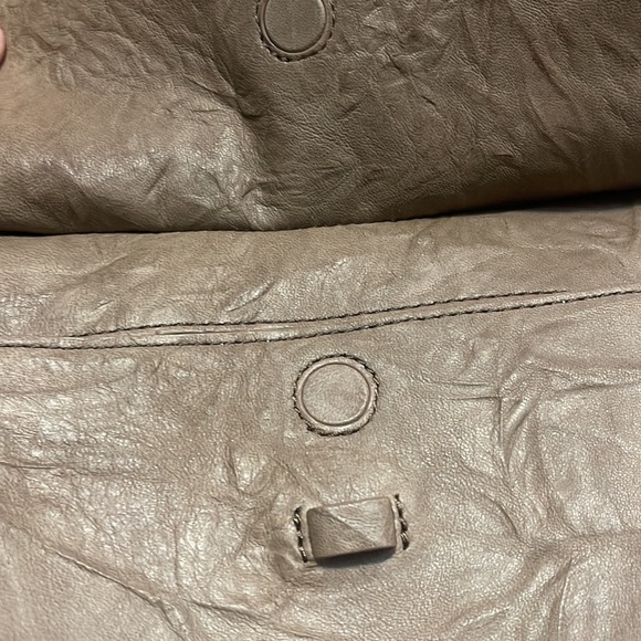 Monserat De Lucca Womens Leather handbag - Picture 6 of 8